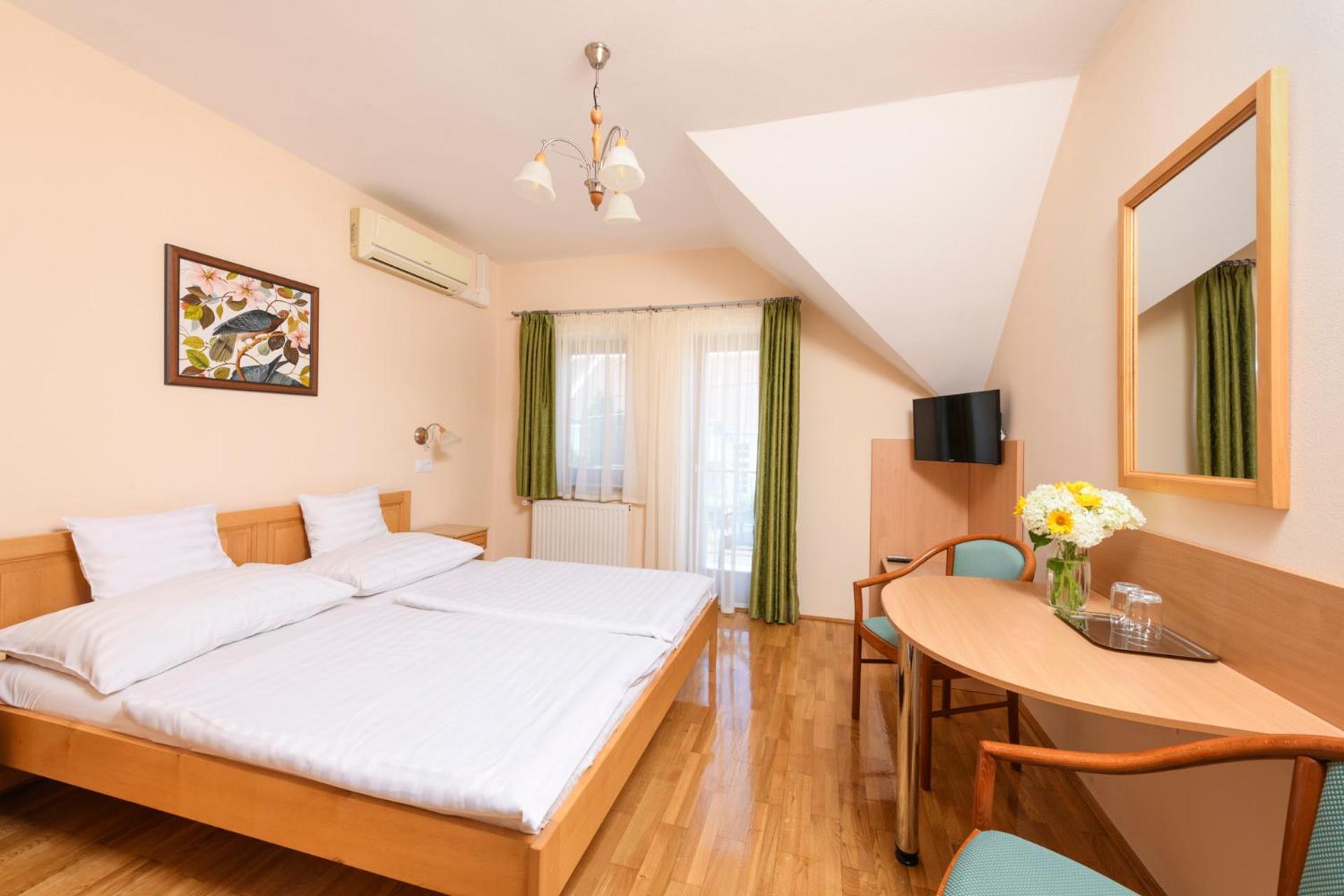 Ametiszt Hotel Harkány Exteriér fotografie