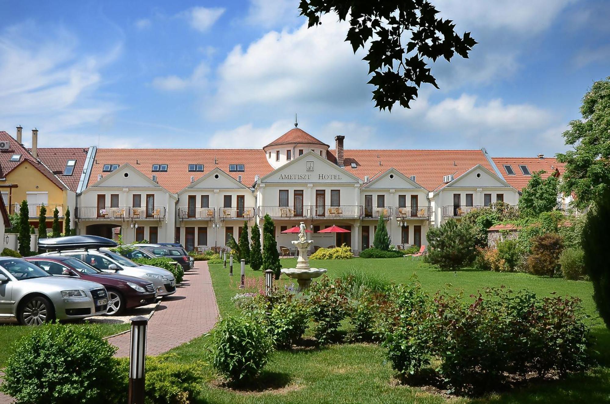 Ametiszt Hotel Harkány Exteriér fotografie