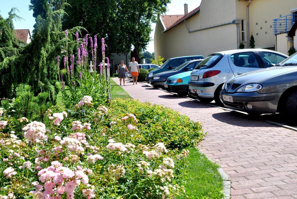 Ametiszt Hotel Harkány Exteriér fotografie